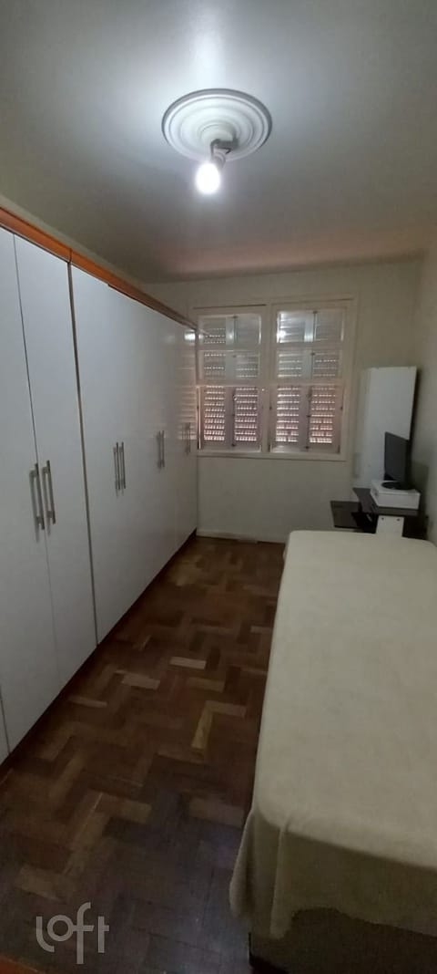 Image 19 - 230356